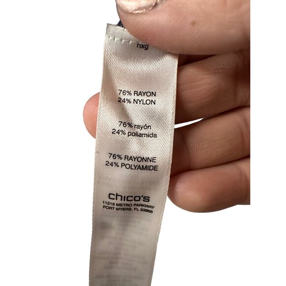 🍒 2/$20 🍒 Light Blue Chico's Mock Turtleneck Sweater sz L - Picture 5 of 7